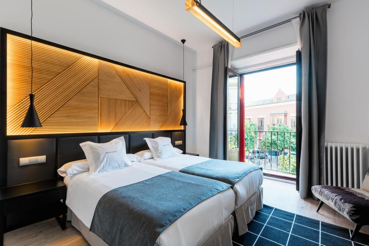 Hotel Sevilla מראה חיצוני תמונה