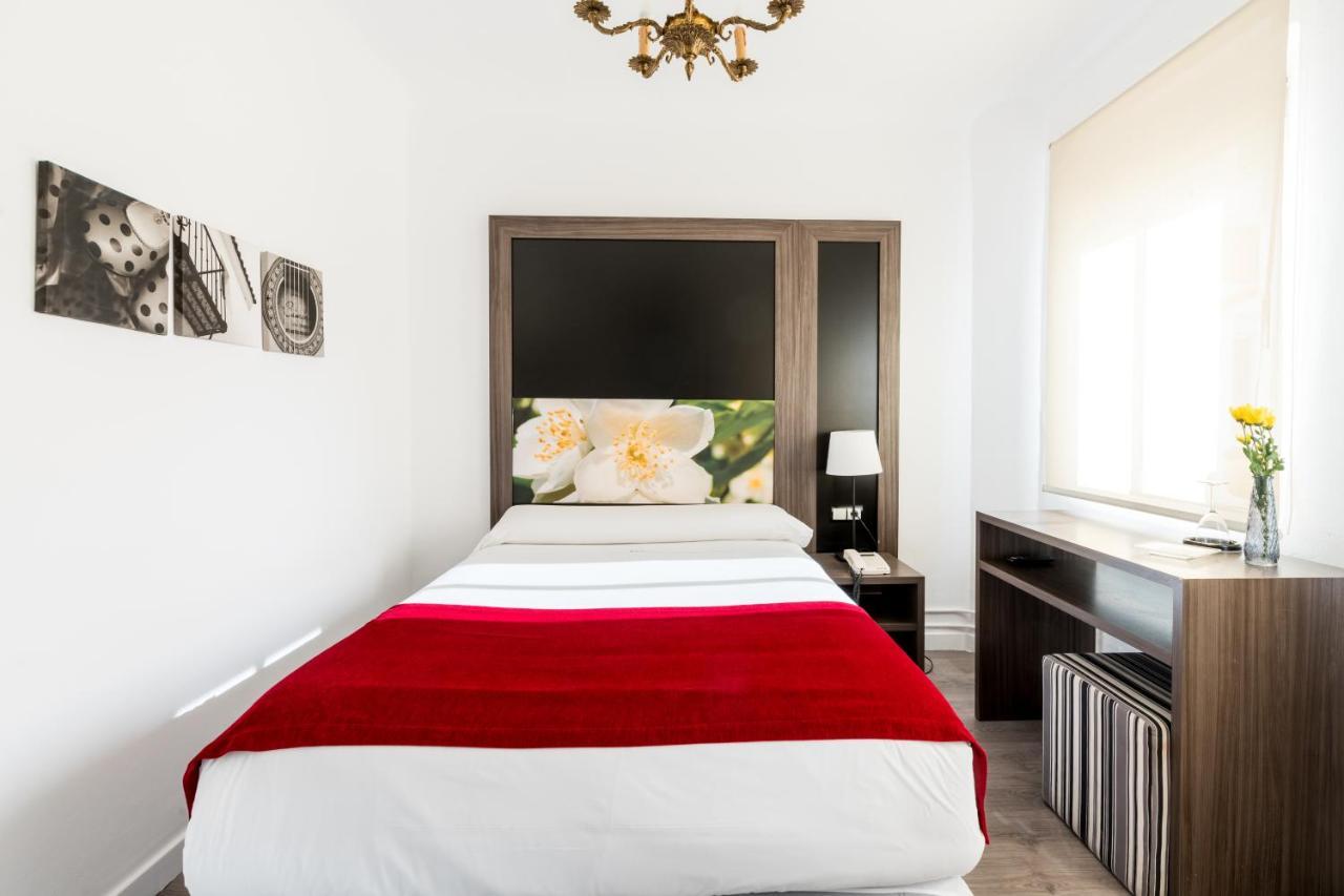 Hotel Sevilla מראה חיצוני תמונה